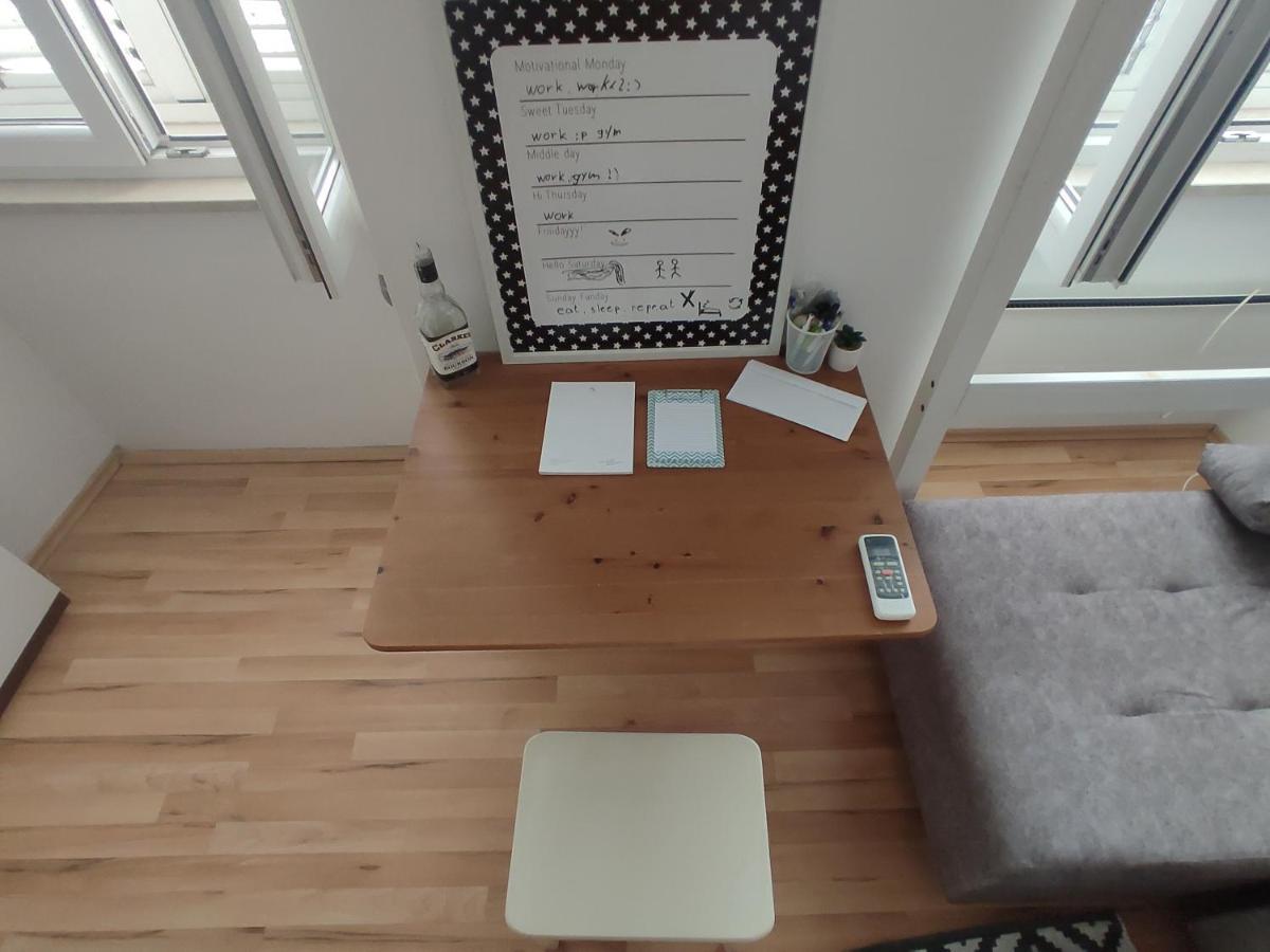 Studio Apartment Kontiki Рийека Екстериор снимка